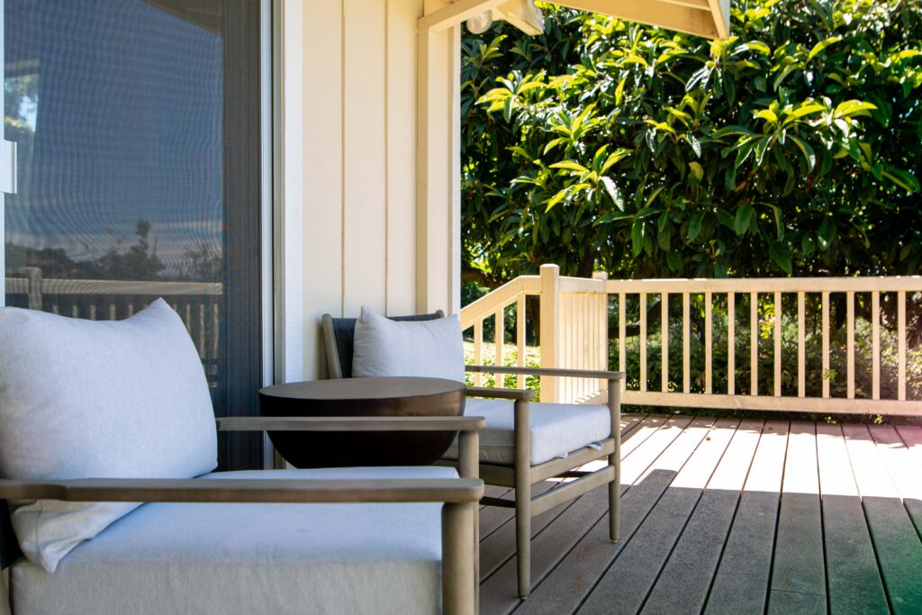 Silverado riverfront and guesthouse
